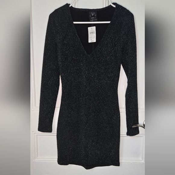 Windsor Dress - Picture 2 of 4